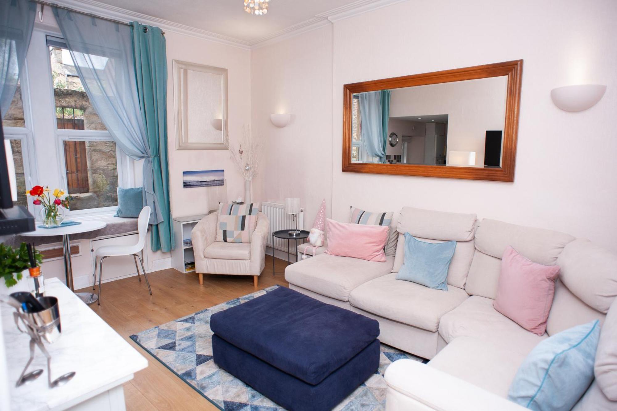 Bees Townhouse- Cupar Apartment Екстериор снимка